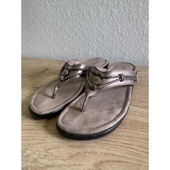 Minnetonka Shoes - Minnetonka Womens Pewter Metallic Leather Braided Thong Wedge Sandals Size 8